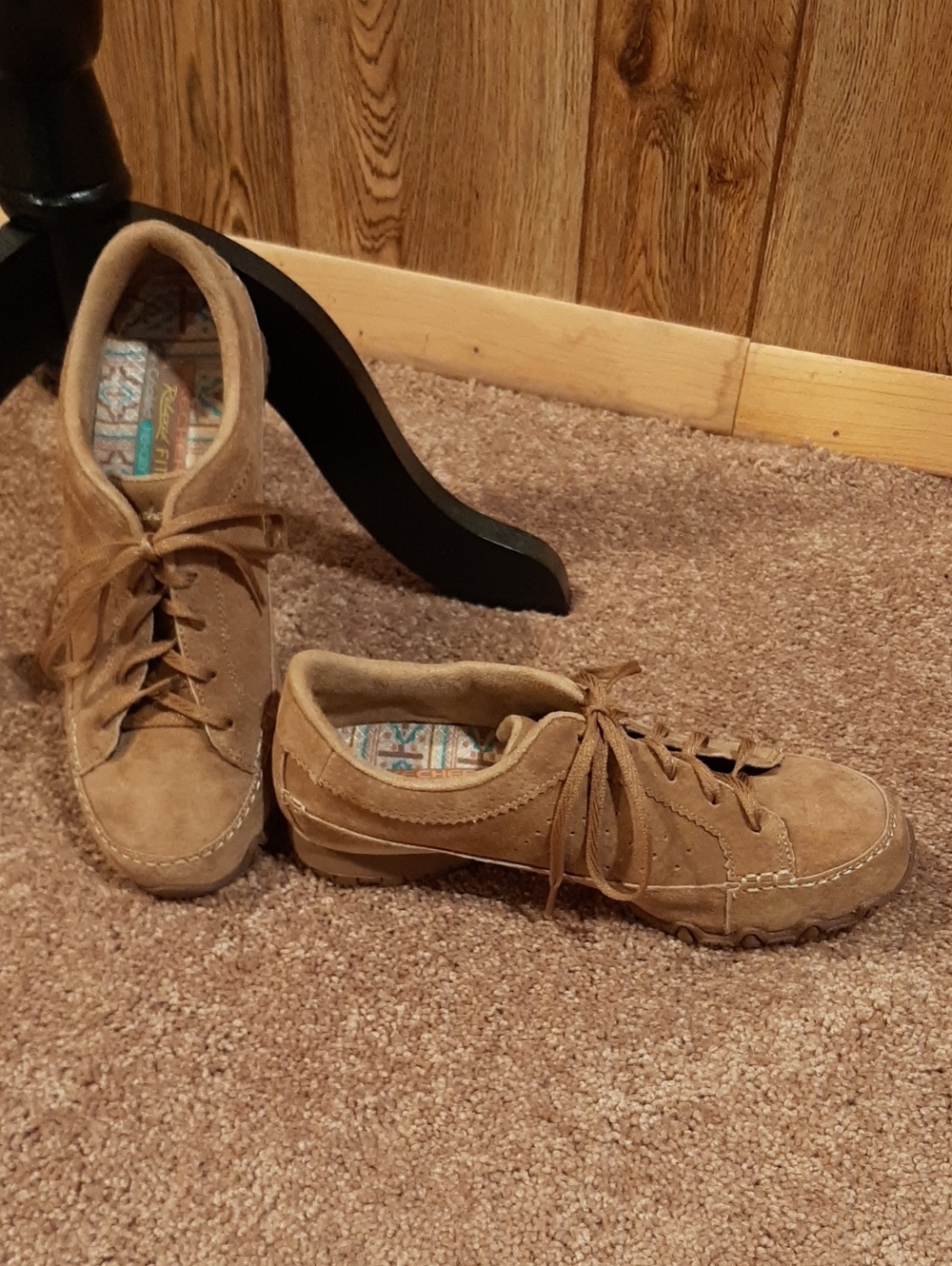 Women's Skechers Brown Bikers-Contained Suede Sneakers (U.S. Size 9)